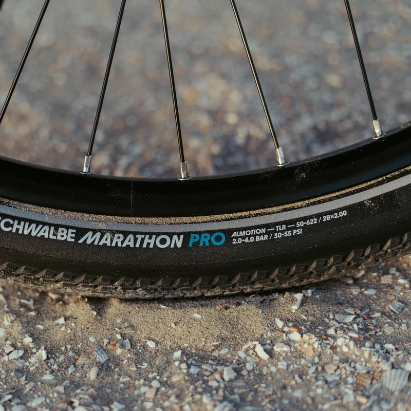Pneu vélo Schwalbe Marathon Almotion PRO V-Guard 700 / 28 pouces Tubeless Ready