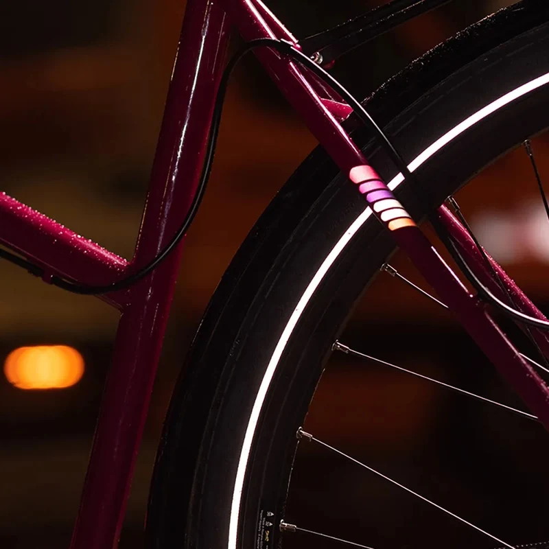 Stickers réfléchissants REFLECTIVE Berlin pour vélo et casque