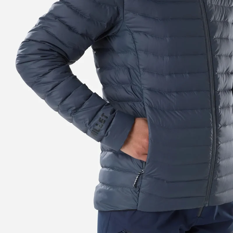 Doudoune femme Millet Evole Light 700HD bleue, légère et compressible