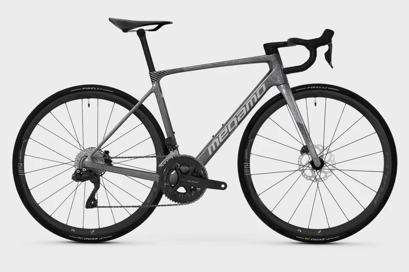 Megamo Raise 15 2027 Black Ice