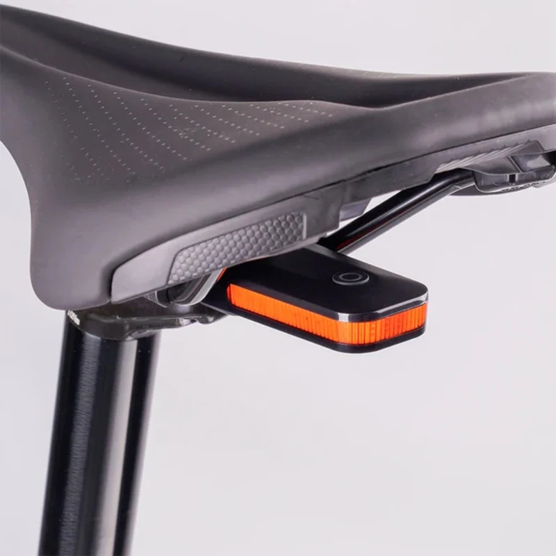 Feu arrière LED vélo Ravemen CL 01 Pro