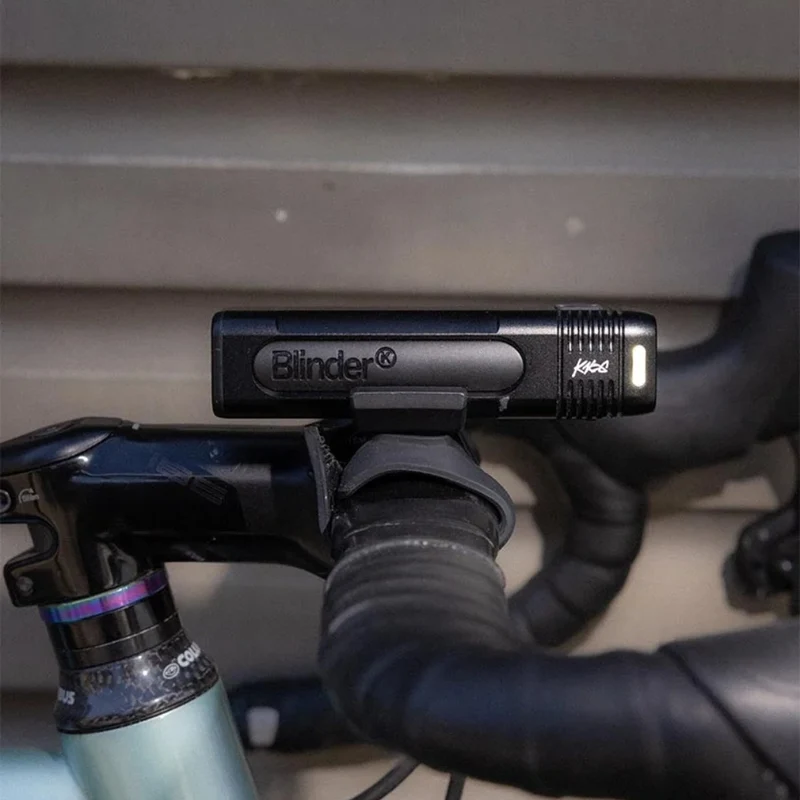 Kit éclairage vélo avant et arrière Blinder Pro 1000 et Blinder Rear Square