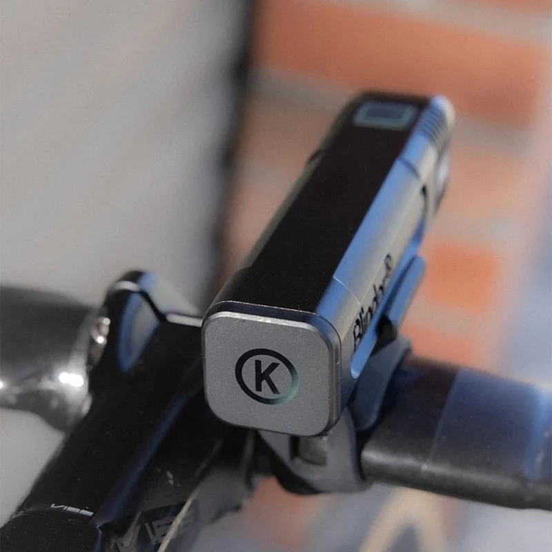 Kit éclairage vélo avant et arrière Blinder Pro 1000 et Blinder Rear Square