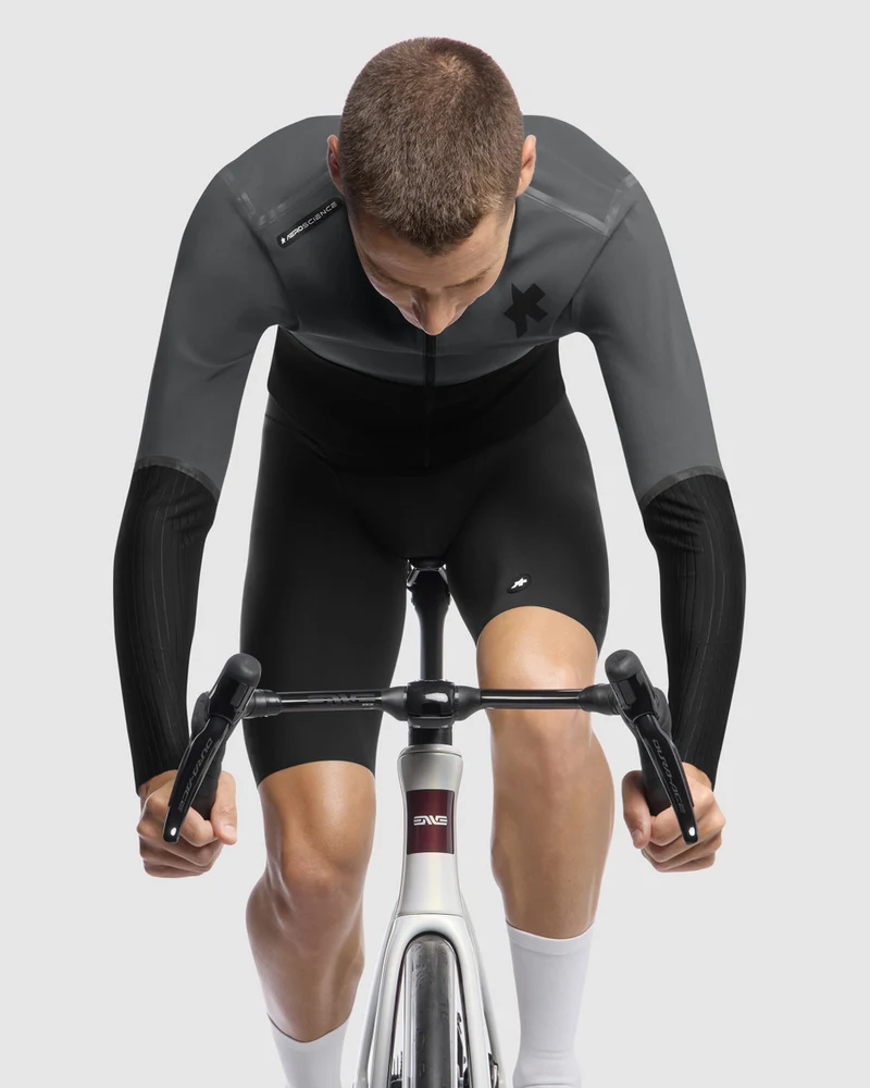 Assos Equipe RS Alleycat S11 Herren Shelljacke Kosimo Granit