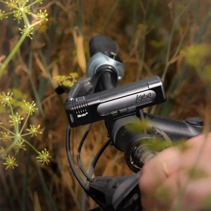 Kit d'éclairage LED vélo Knog Blinder Pro 700 / Plus Rear noir