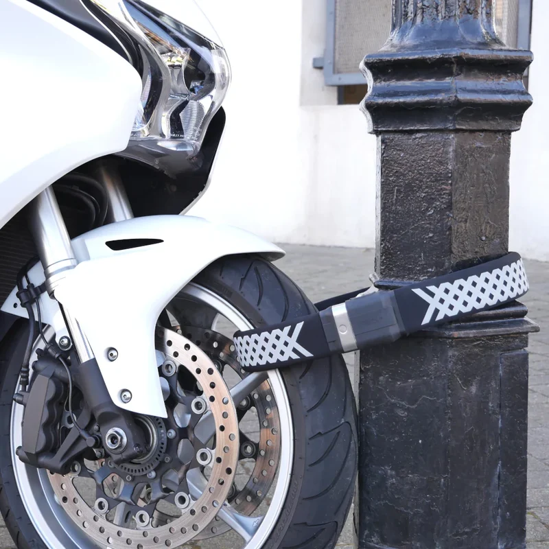 Supreme Touring Set - X1 Motorrad und ONE Motorrad