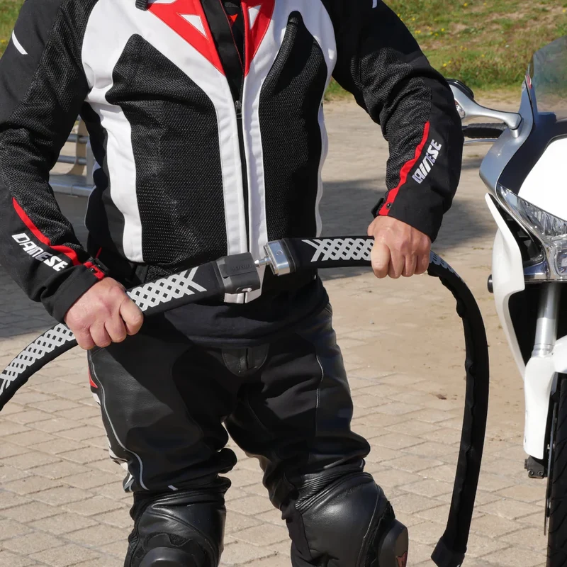 Ultimate Touring Sey - X3 und ONE Motorrad