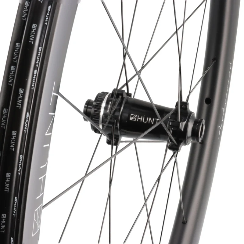 HUNT 44 Aerodynamicist | Laufradsatz 28" Carbon | Rennrad | Centerlock | 12x100 / 12x142 mm | Shimano HG