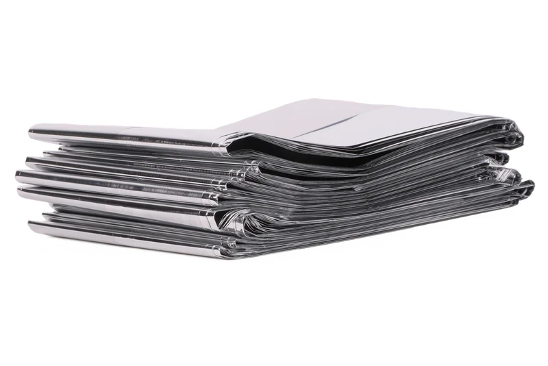 Rettungsdecke silber/silber 130 x 210 cm – Maße 130 x 210 cm, Stärke 12 µm, wasserdicht