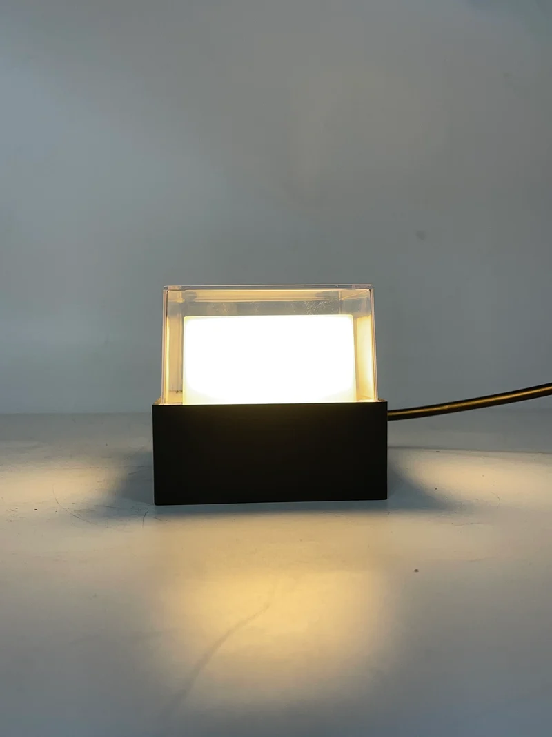 LED-Wandleuchte quadratisch 4W IP65 – Wasserdicht IP65, Farbtemperatur 3000K, 30 cm