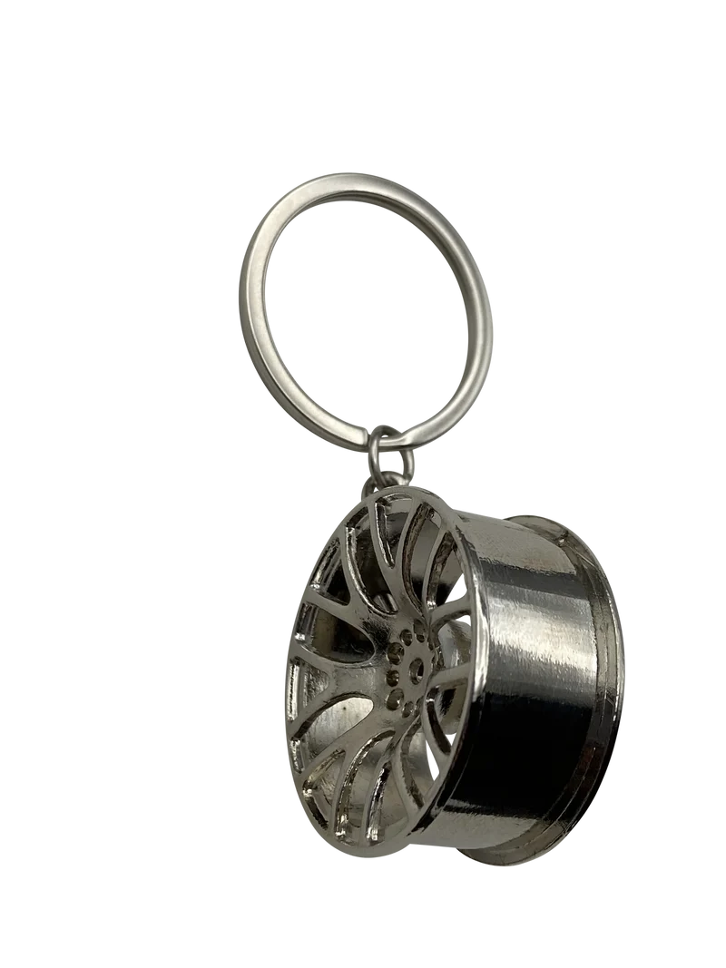 Schlüsselanhänger in Silber Felgendesign