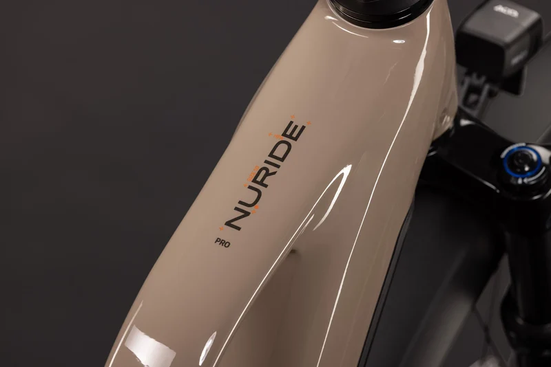 Cube Nuride Hybrid Pro 800 cappuccino´n´black Trapeze 2027