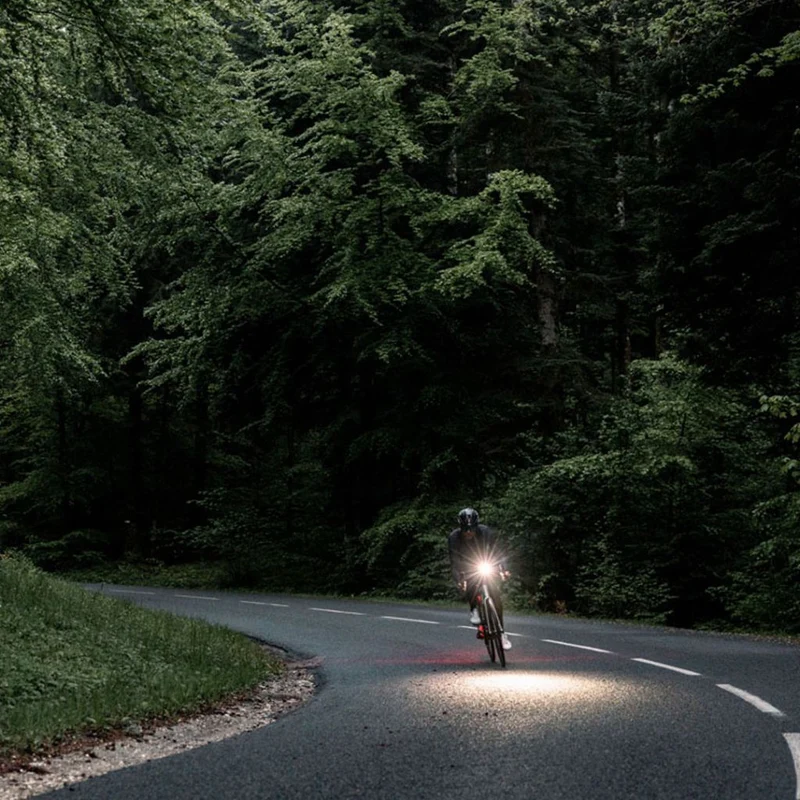 Feu avant vélo rechargeable 800 lumens Zéfal Supervision F800