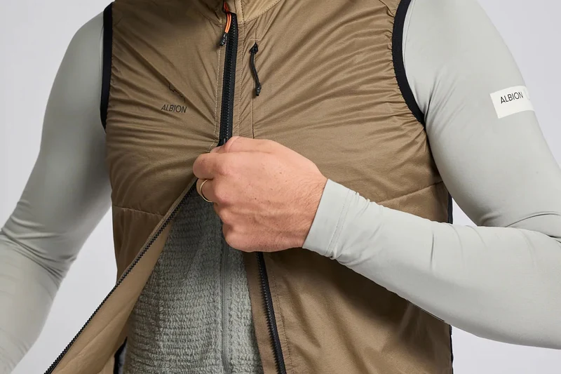 Albion Men's Wind Gilet