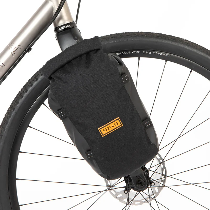 Sacoche de fourche Restrap Switch Pannier 5L avec support de fixation