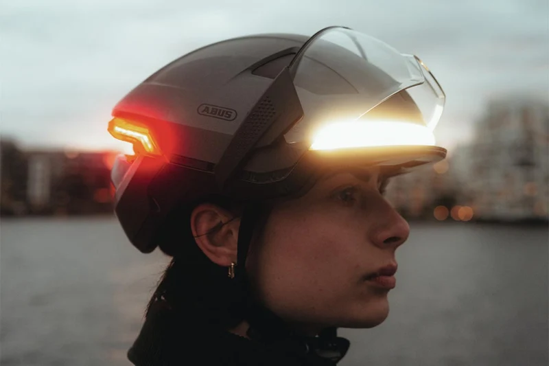 Abus Hyp-E BL.ACE Urban Cycle Helmet with Lights