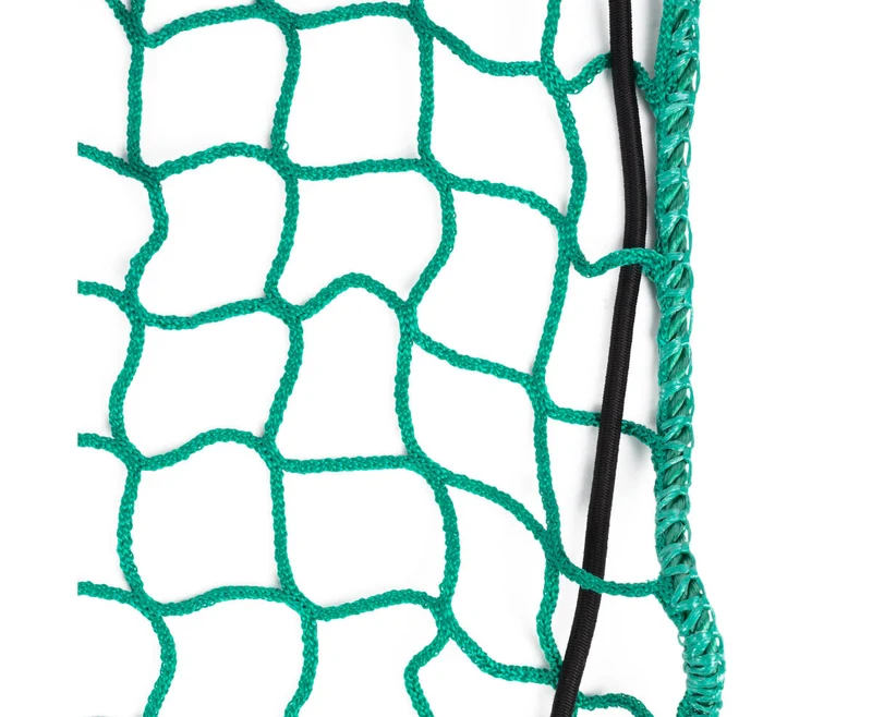 Anhängernetz 3,5x1,8m mit 6mm Gummiseil zur Ladungssicherung.