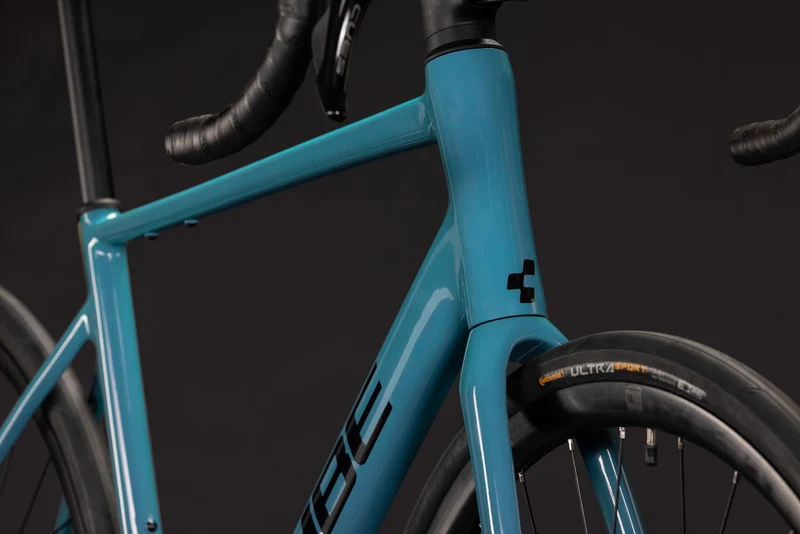 CUBE Attain Pro surfblue´n´black