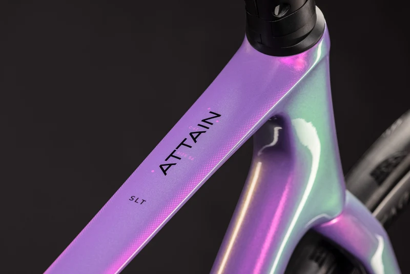 CUBE Attain C:62 SLT cosmicpurple´n´black