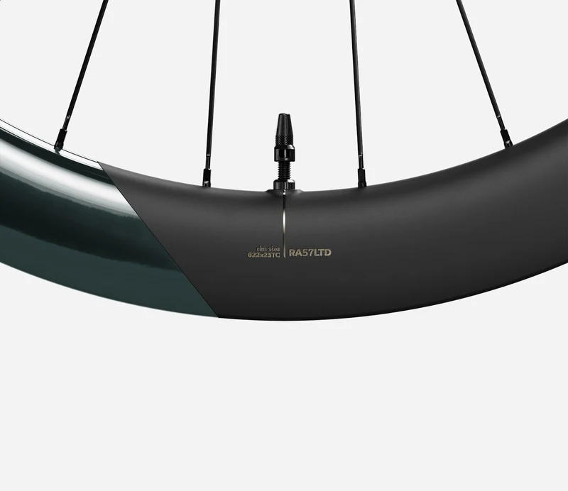 Oquo Hinterrad Rennrad RA57LTD Shimano HG Escape Green Gloss