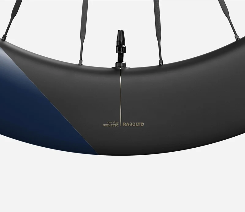 Oquo Vorderrad Rennrad RA80LTD CS Metallic Navy Blue Matt