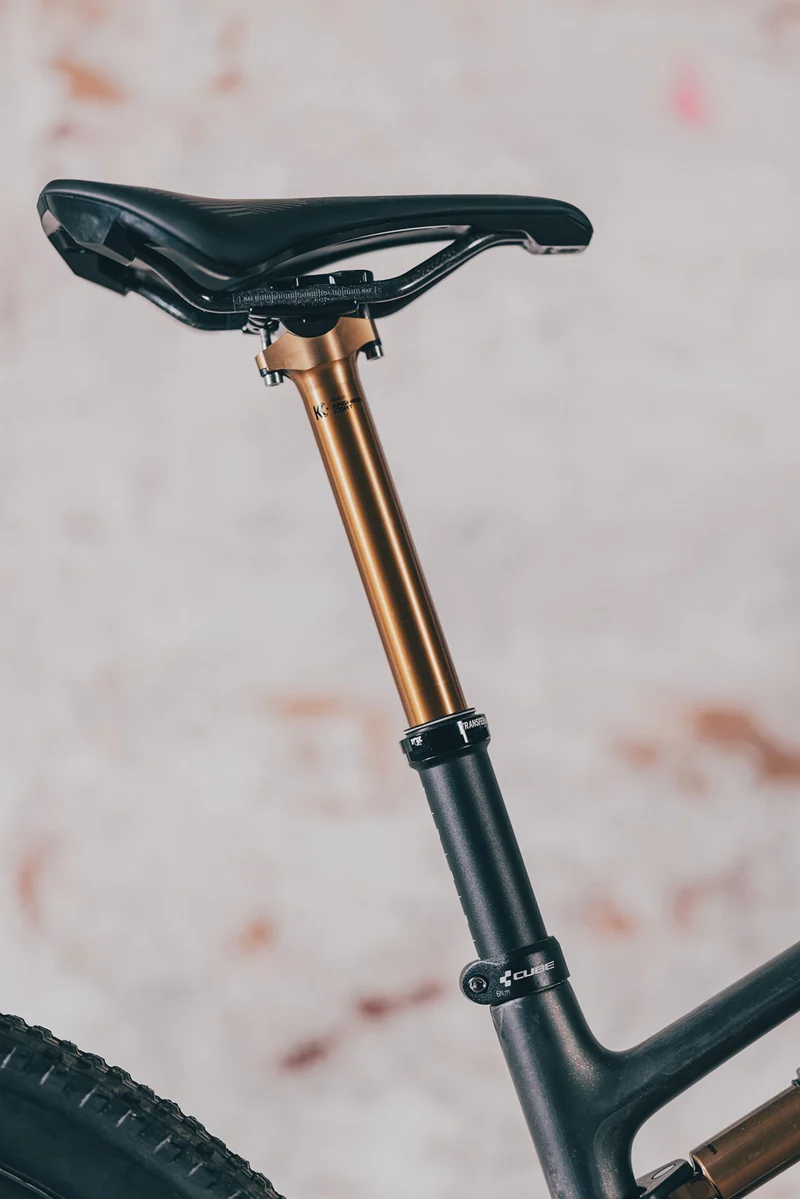Cube AMS Hybrid One44 C:68X SLT 400 Wh E-Bike Fully 29" carbon´n´golddust