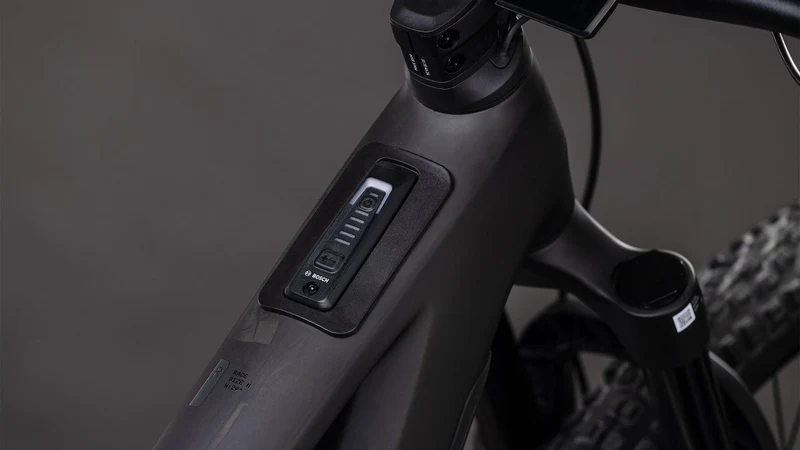 CUBE Stereo Hybrid ONE44 HPC Race 800 blackline