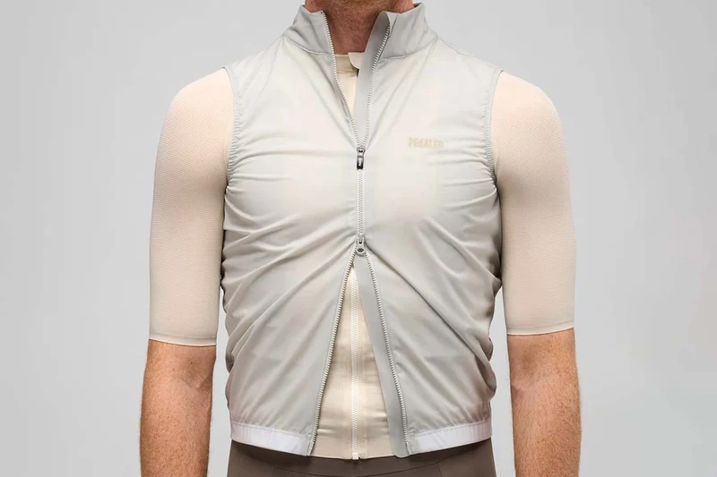 PEdALED Element Lightweight Windproof Vest