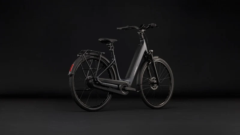 Cube Supreme Hybrid Comfort Pro 600 Wh E-Trekkingbike Easy Entry grey´n´chrome