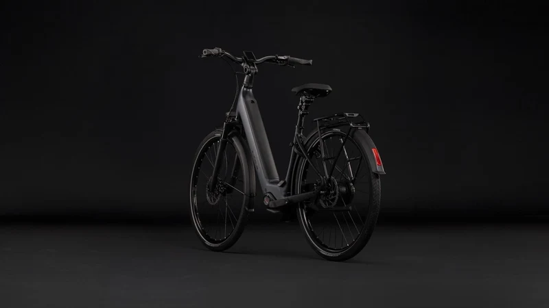 Cube Supreme Hybrid Comfort Pro 600 Wh E-Trekkingbike Easy Entry grey´n´chrome