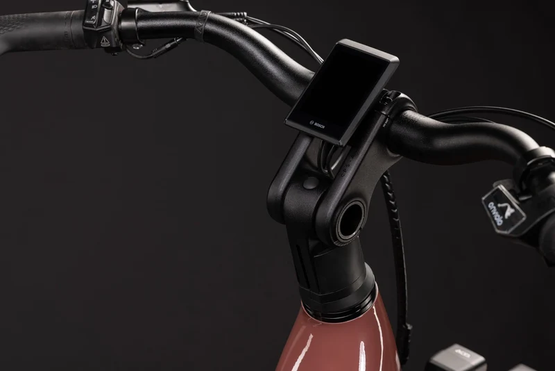 Cube Supreme Hybrid Comfort Pro 600 Wh E-Trekkingbike Easy Entry burgundy´n´claret
