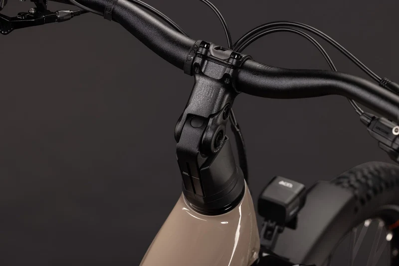 Cube Nuride Hybrid Pro 800 Wh E-Trekkingbike Trapeze 28" cappuccino´n´black