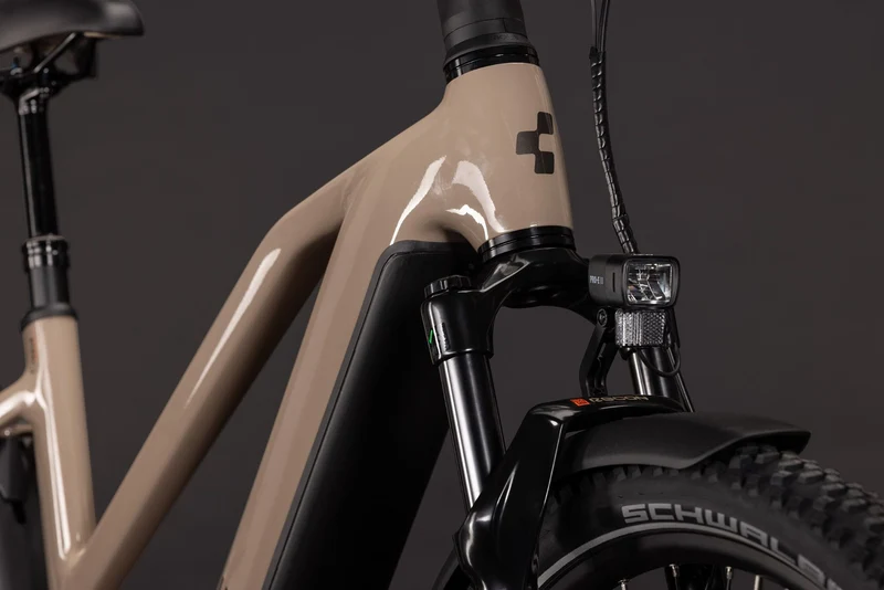 Cube Nuride Hybrid Pro 800 Wh E-Trekkingbike Trapeze 28" cappuccino´n´black