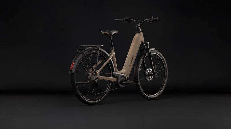 Cube Nuride Hybrid Pro 800 Wh E-Trekkingbike Easy Entry 28" cappuccino´n´black