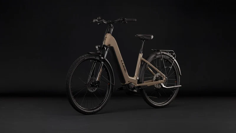 Cube Nuride Hybrid Pro 800 Wh E-Trekkingbike Easy Entry 28" cappuccino´n´black