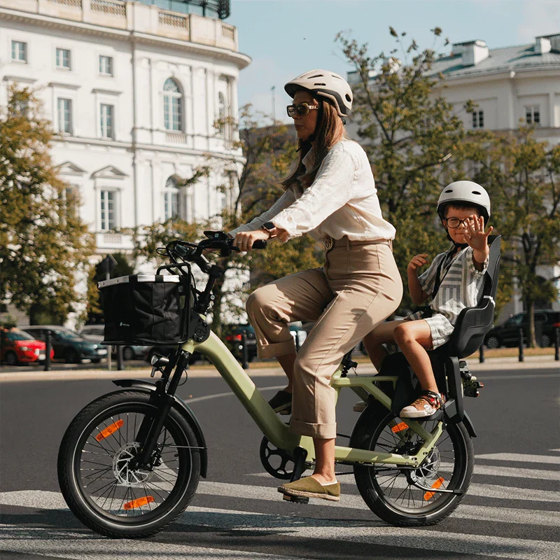 Ado Air One Pro Utility-E-Bike Vielseitig und Kompakt