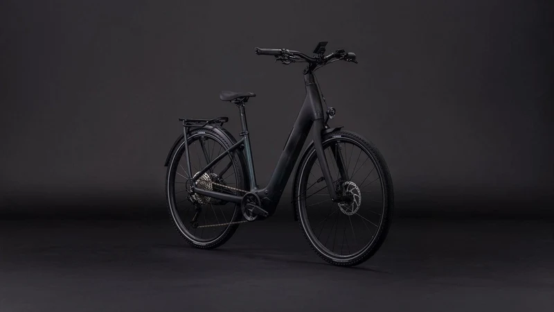 CUBE Kathmandu Hybrid C:62 SLX 400X liquidblack´n´bluedust