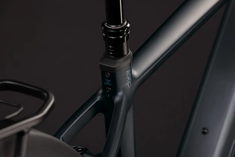Cube Nuride Hybrid EXC 800 Wh E-Trekkingbike Diamant 28" coal´n´chrome