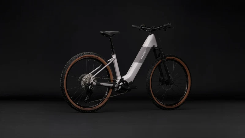 Cube Reaction Hybrid Pro 800 Wh E-Bike Hardtail Easy Entry 27,5" lilacbreeze´n´prizm