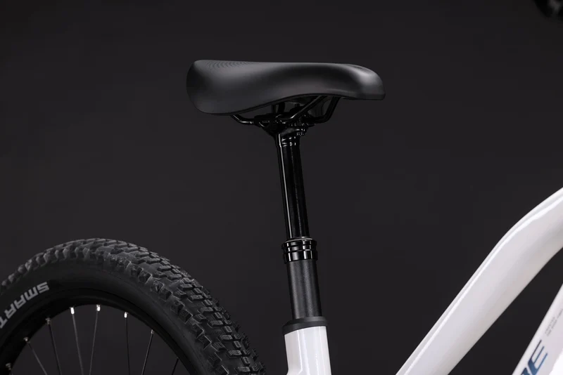 Cube Reaction Hybrid Race 800 Wh E-Bike Hardtail Trapeze snow´n´black