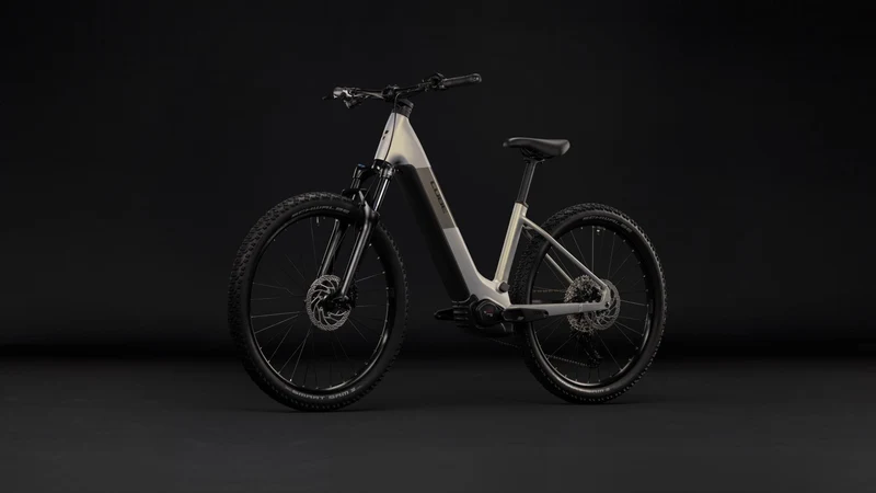 Cube Reaction Hybrid ONE 720 Wh E-Bike Hardtail Easy Entry 27,5" pearlsilver´n´chrome