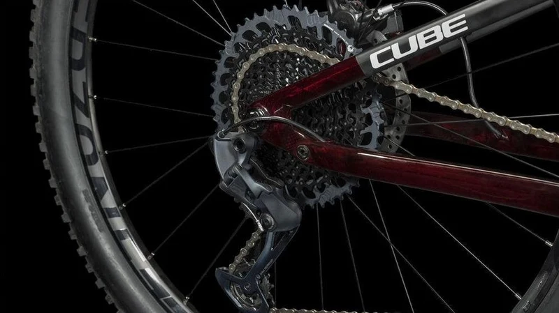 CUBE AMS ONE11 C:68X Pro 29 liquidred´n´carbon