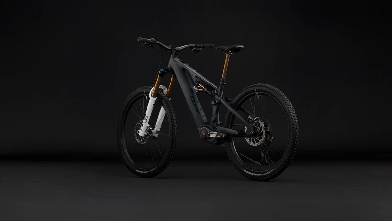 Cube AMS Hybrid 177 C:62 AT 600X Wh E-Bike Fully 29" carbon´n´white