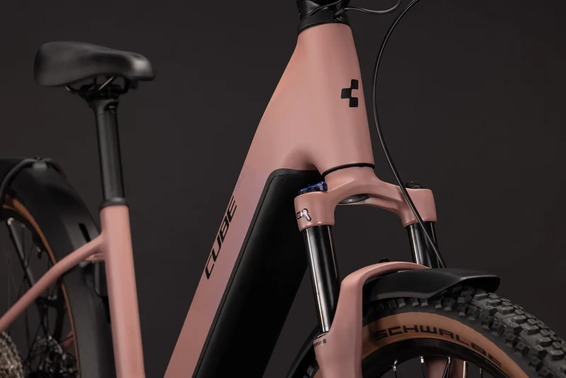 Cube Reaction Hybrid Performance 720 Wh FE E-Bike Hardtail Easy Entry 27,5" ruby´n´black