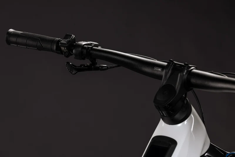 Cube Stereo Hybrid ONE44 HPC Pro 800 Wh E-Bike Fully metallicwhite´n´blue