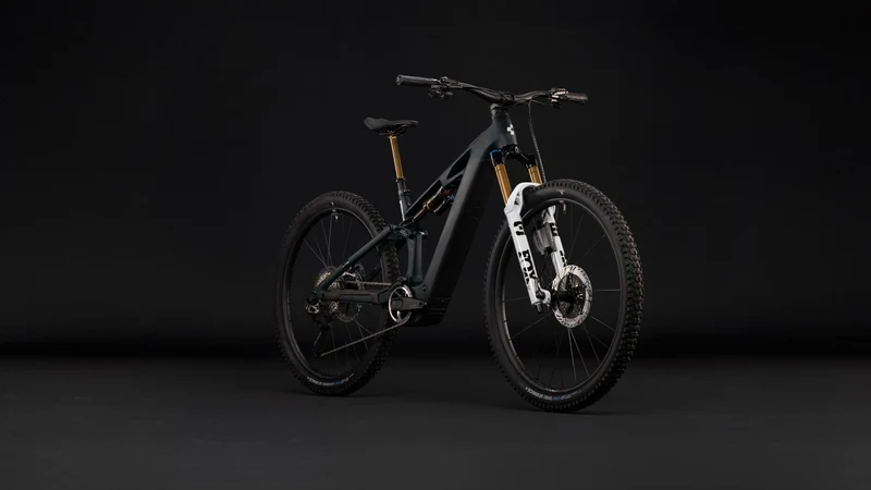 Cube Stereo Hybrid ONE44 HPC AT 800 Wh E-Bike Fully carbon´n´white