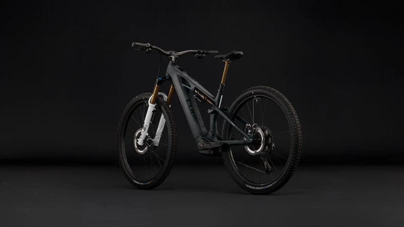 Cube Stereo Hybrid ONE44 HPC AT 800 Wh E-Bike Fully carbon´n´white