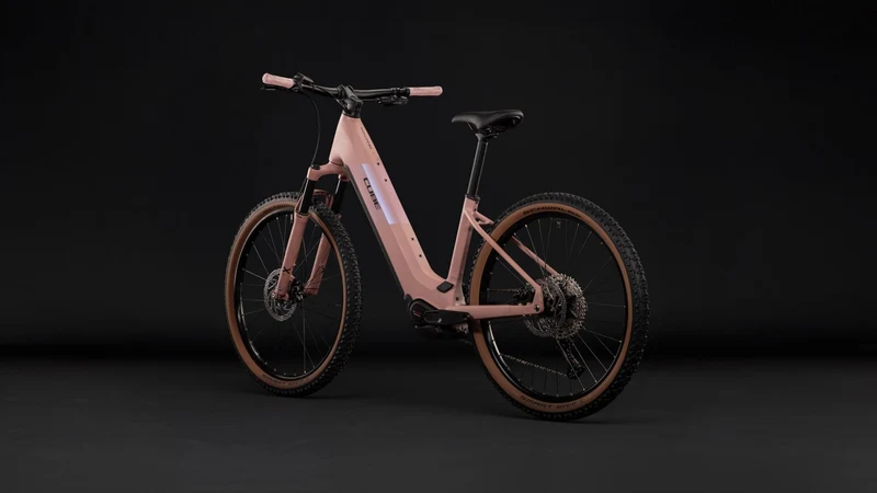 Cube Reaction Hybrid Performance 720 Wh E-Bike Hardtail Easy Entry 27,5" ruby´n´black