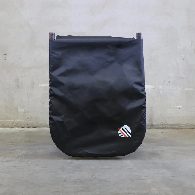 Charlotte de protection pour la pluie Globe For You pour remorque vélo Maïna