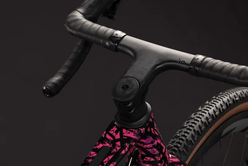 CUBE Nuroad C:62 SLX pinkaction´n´black